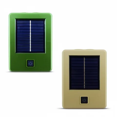 Bateria De Emergencia Solar Recargable Con Dinamo, Conexion USB, Type-C Y Linterna. Modelo RY-T9902. - imagen 4